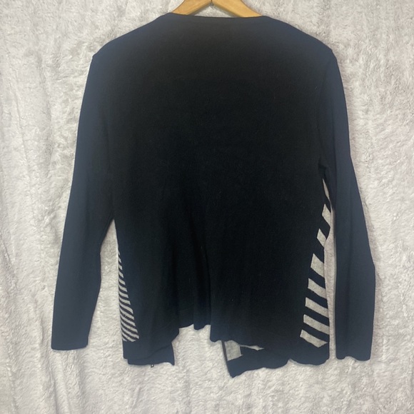 79. Elena wang size M zip up sweater cardigan - Picture 7 of 7